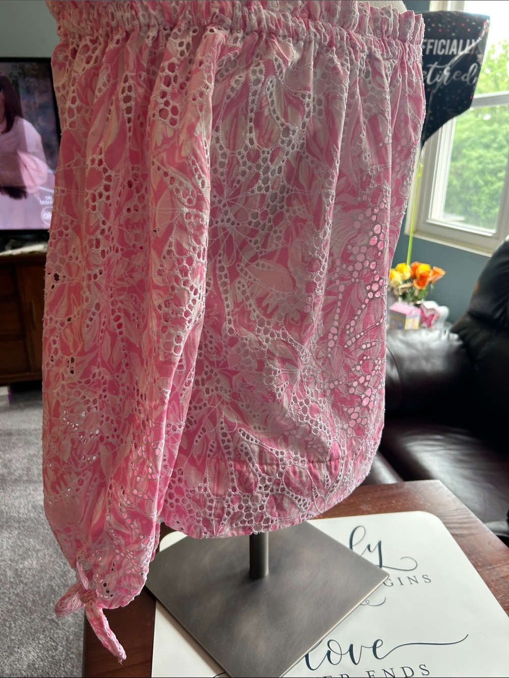 Lilly Pulitzer -Size Small Winifred Pink/white Off-the-Shoulder Lace Blouse - Picture 3 of 7